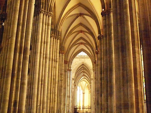 inside_cologne-cathedral-inside-cologne-germany
