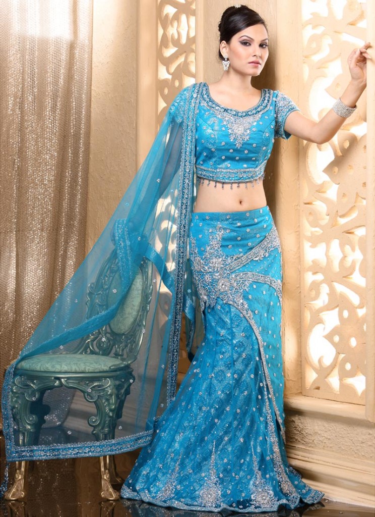 best10-indian-bridal-dresses-pictures