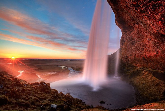 INCREDIBLE FALLS IN ICELAND (3)