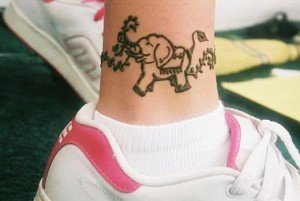Henna-Elephant-Tattoo-on-Teens-Ankle