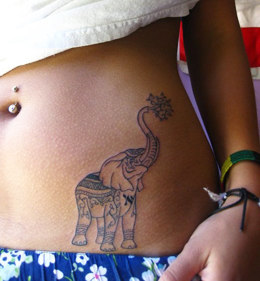 Lovely-Side-Stomach-Tattoo-Design-for-Girls
