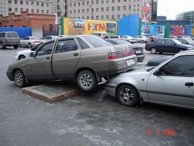 crazy_fun_laughing_cool_images_of_bad_parking_26